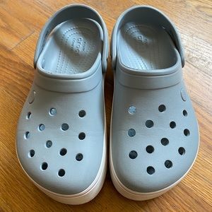 CROCS Iconic Comfort Platform Slides_size 8 womens